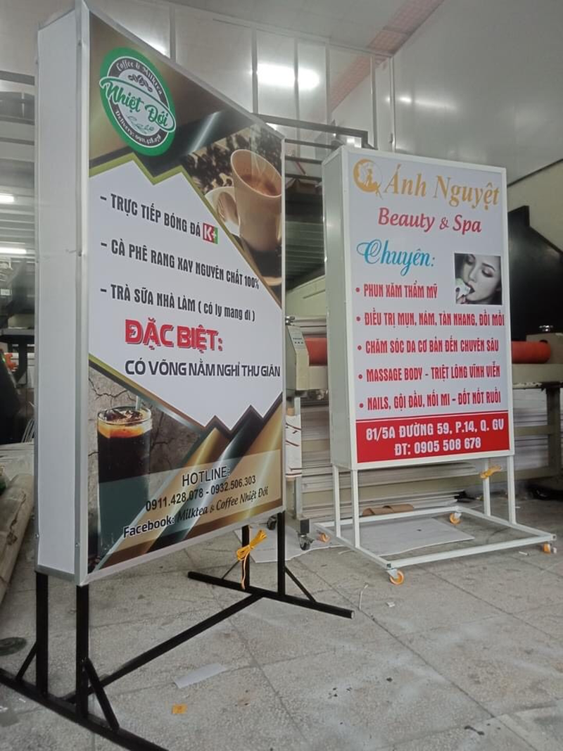 hộp đèn hiflex