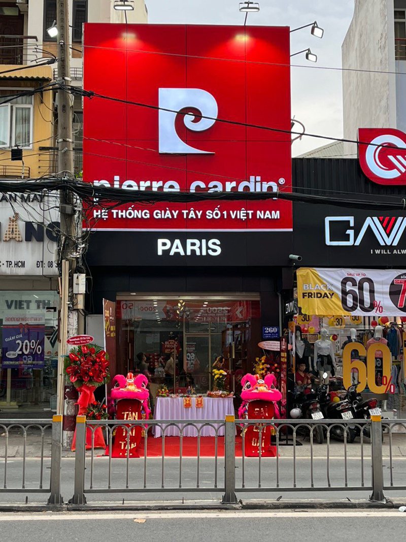 thi công mặt dựng alu