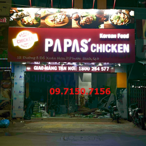 Bảng hiệu chữ nổi Mica uốn fomex cho hệ thống papa chiken